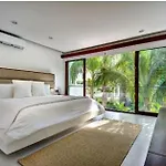 Luxury Vista Villa In Playa Del Carmen!