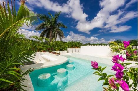 Luxury Vista In Playa Del Carmen! Villa